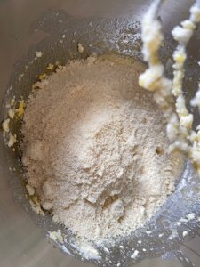Almond flour cupcakes