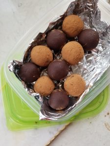 almond pulp brownie bites (1)