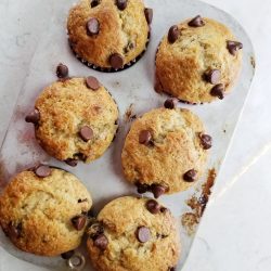 banana chocolate chip muffins