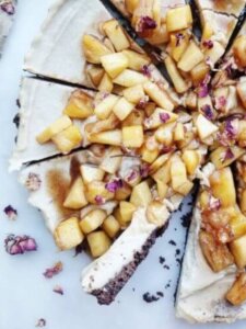 healthy apple pie cheesecake