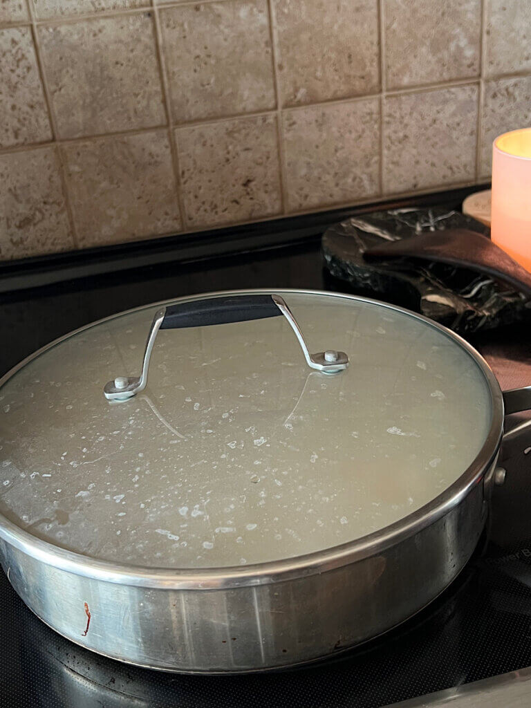 cooking Lebanese rice