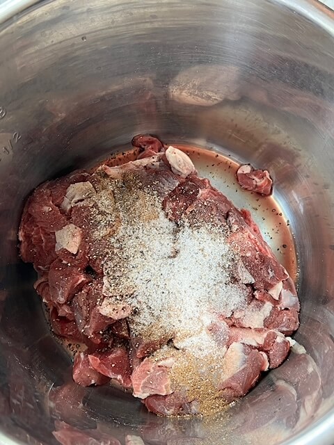 galayet bandora with meat