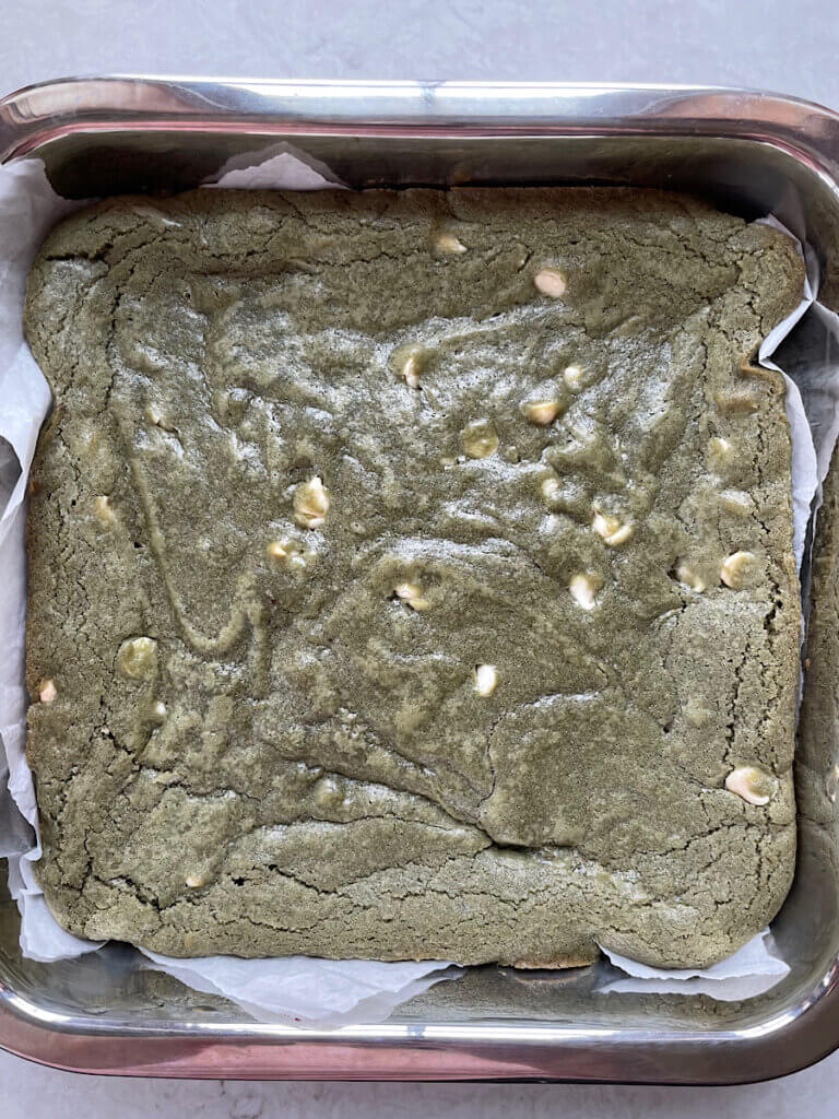 green grinch brownies with white chips