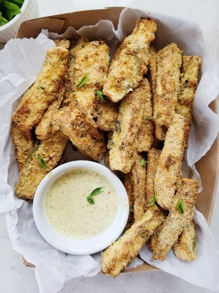 healthy air fryer zucchini fries
