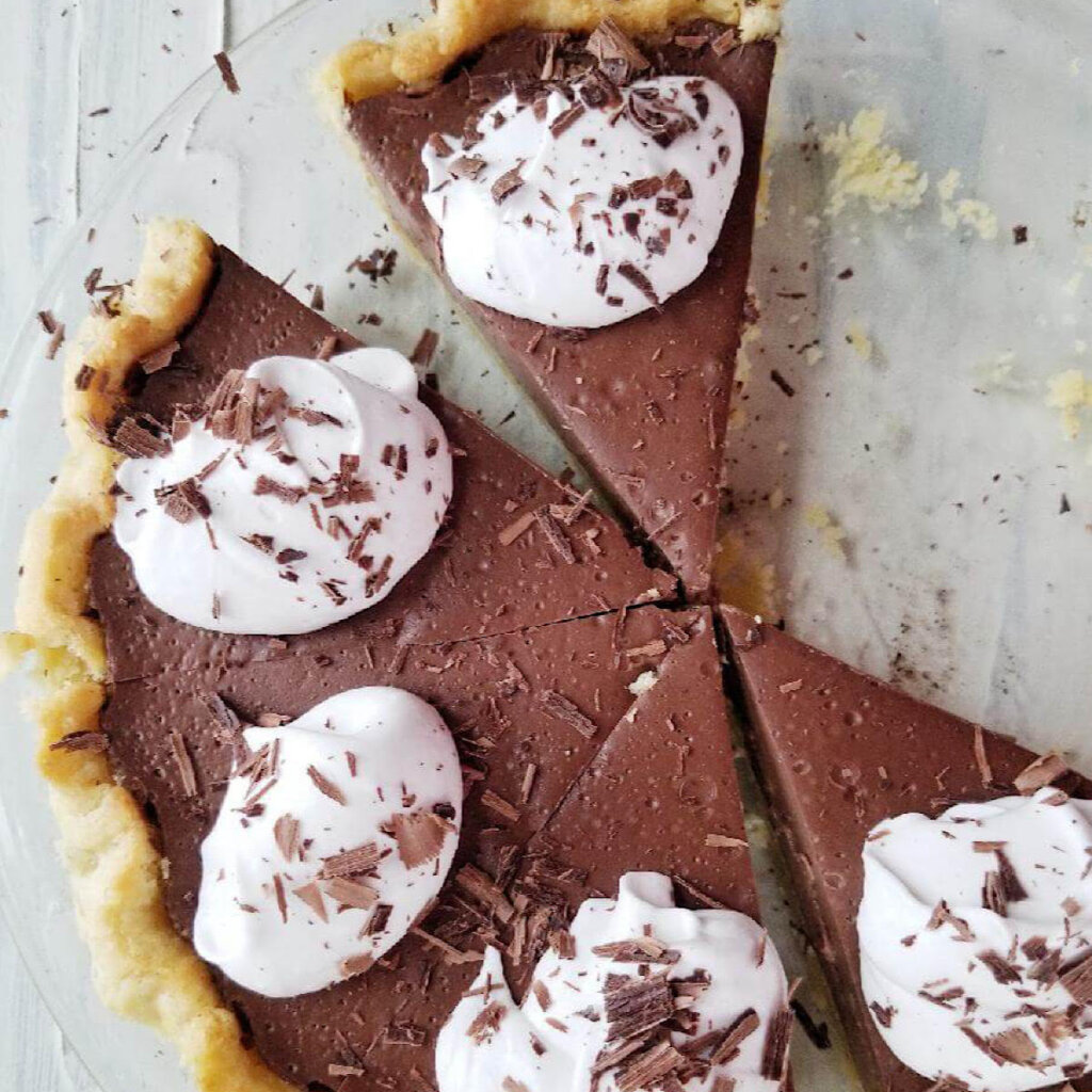 Healthy almond flour pie crust recipe