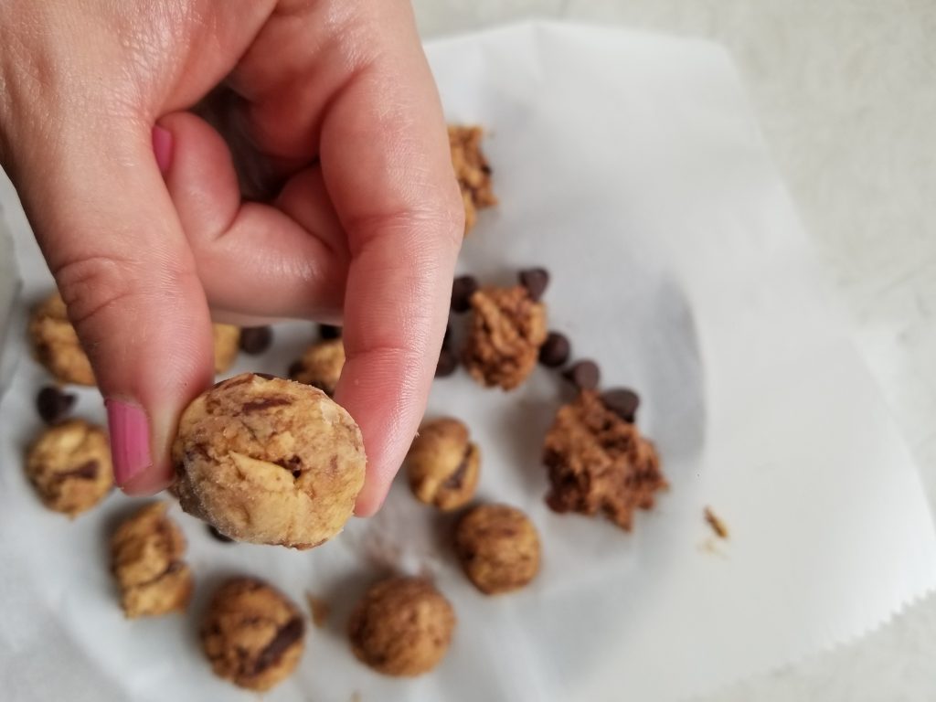 chickpea cookie dough balls