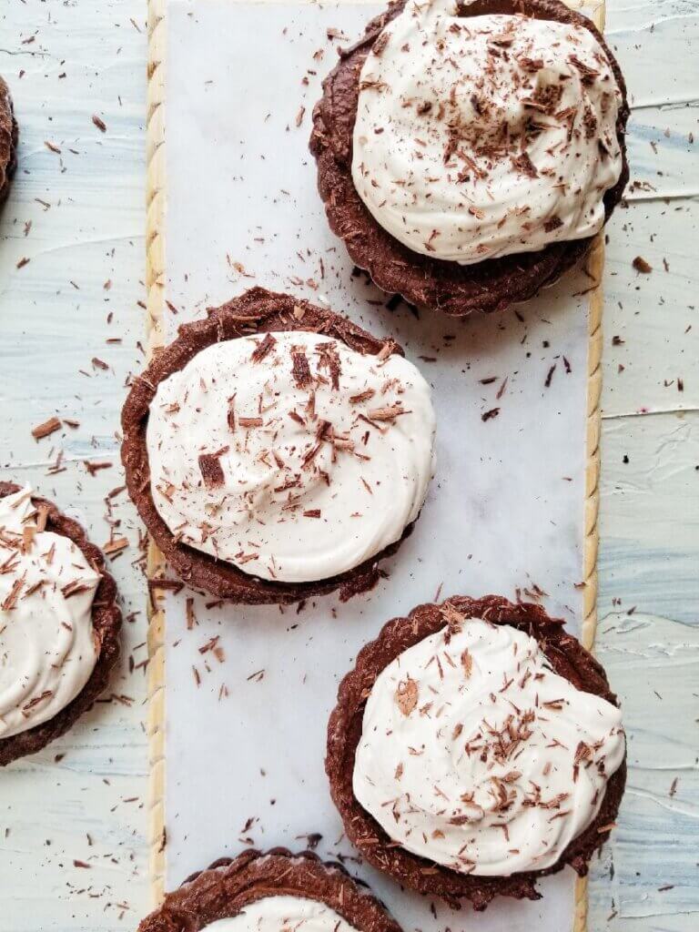 Healthy Chocolate Fudge Tarts