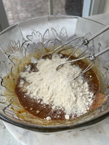 coconut flour molasses cookies