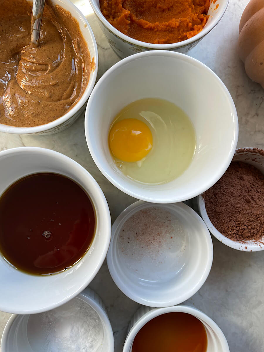 Healthy pumpkin brownies 1
