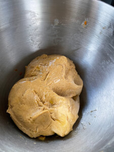 Healthy pumpkin cinnamon rolls 6