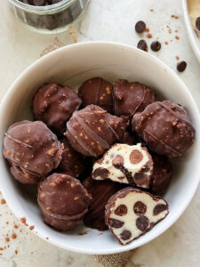 healthy cannoli ball recipe