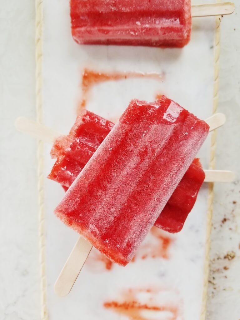 healthy strawberry popsicles