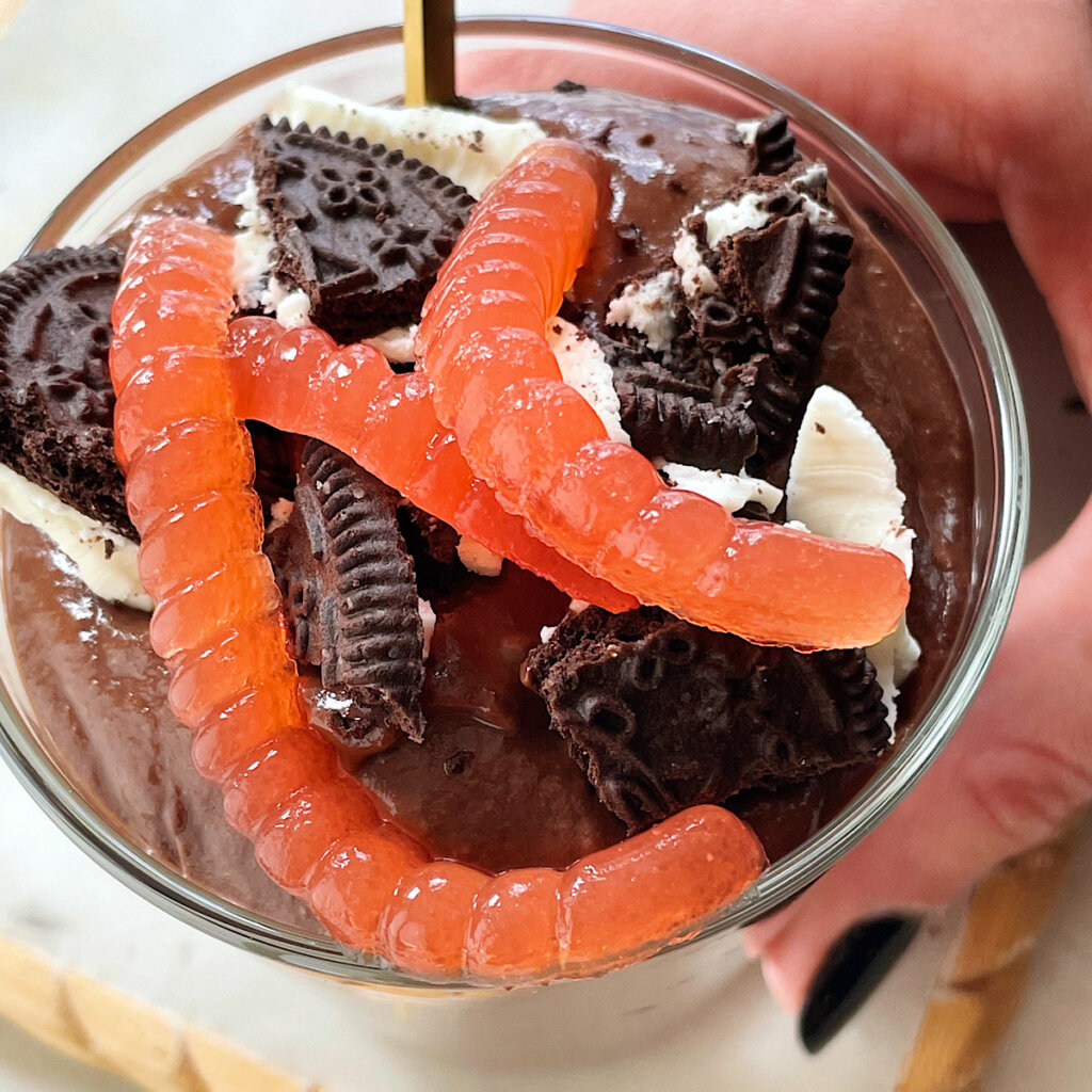 Homemade gummy worms recipe cover photo