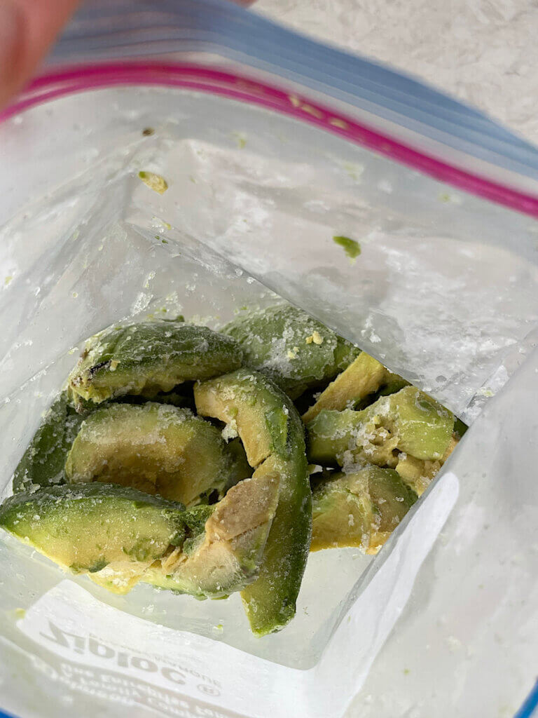 frozen avocado slices in a zip lock bag