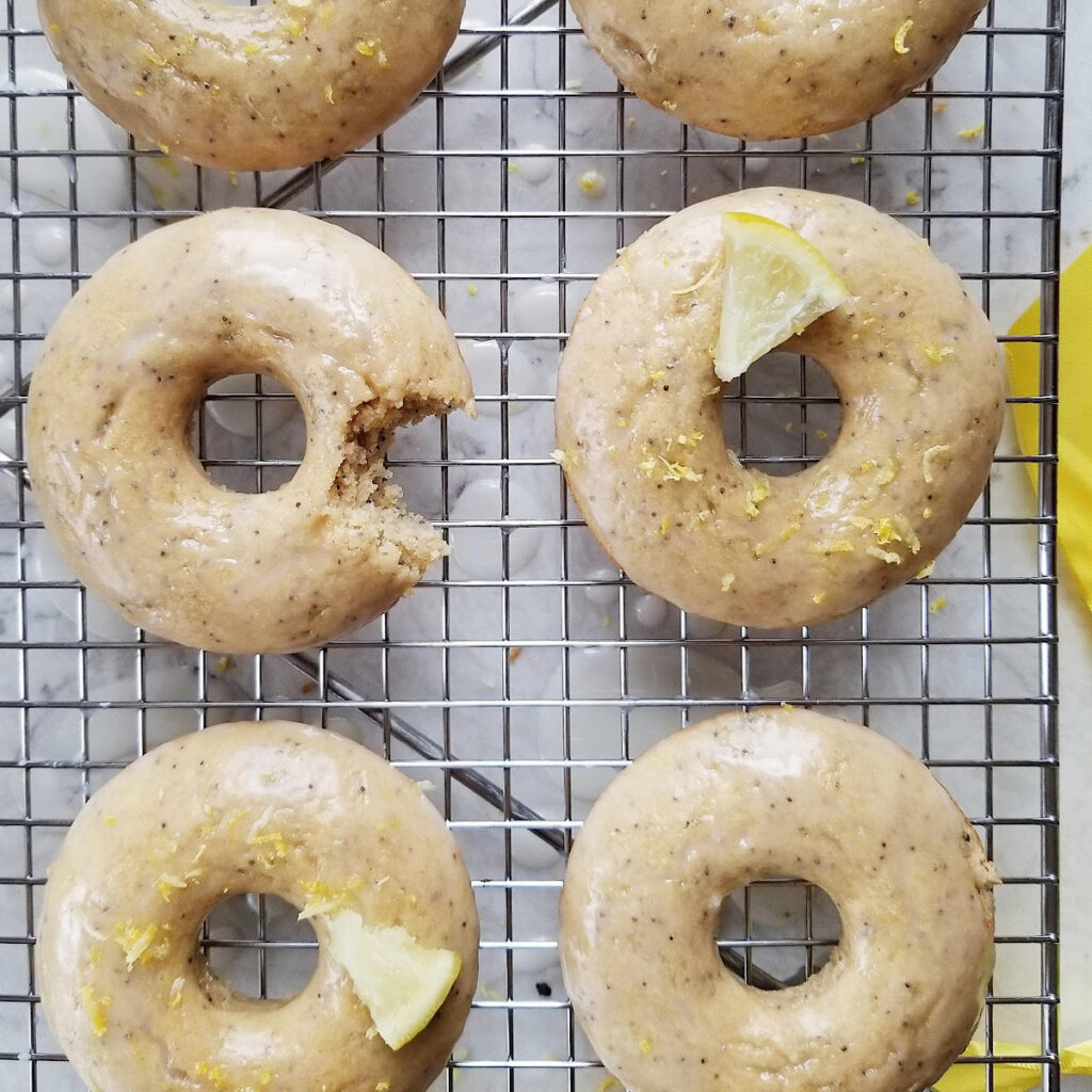 Healthy Lemon poppy seed doughnuts recipe