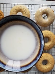 glaze for lemon poppy seed donuts
