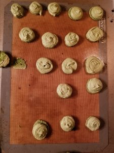 failed attempt at matcha macarons