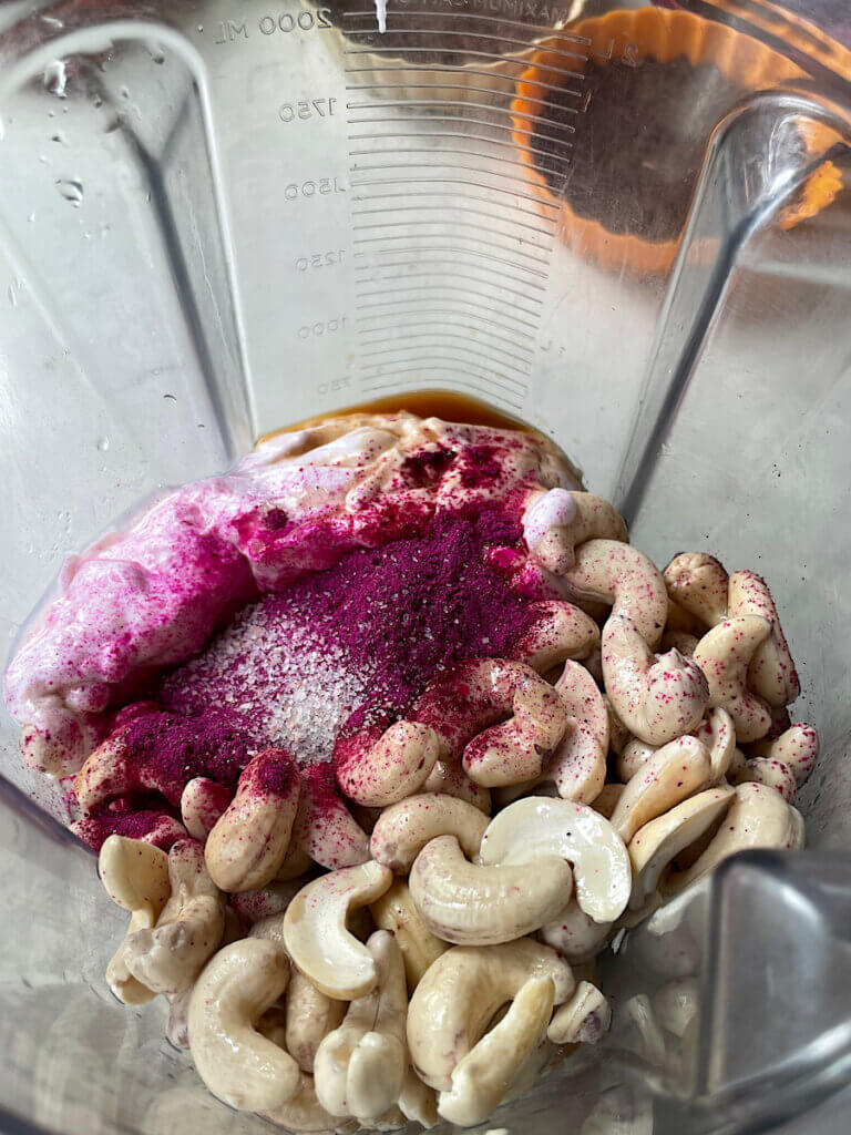 Pink pitaya cheesecake filling ingredients