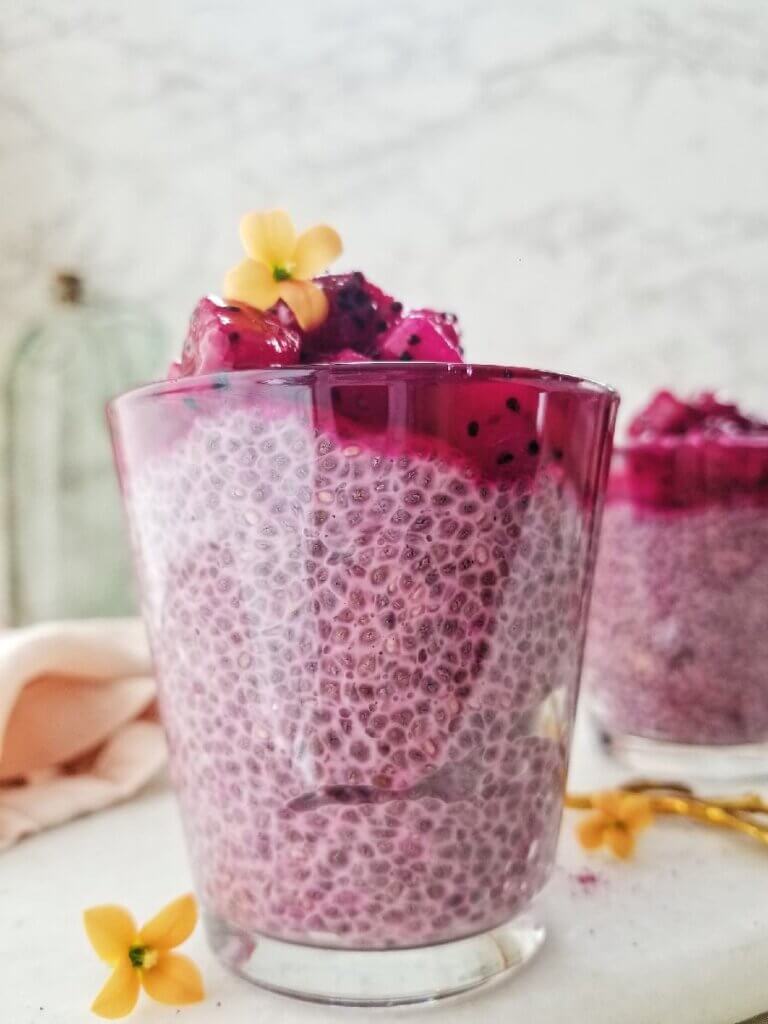 pink pitaya chia pudding