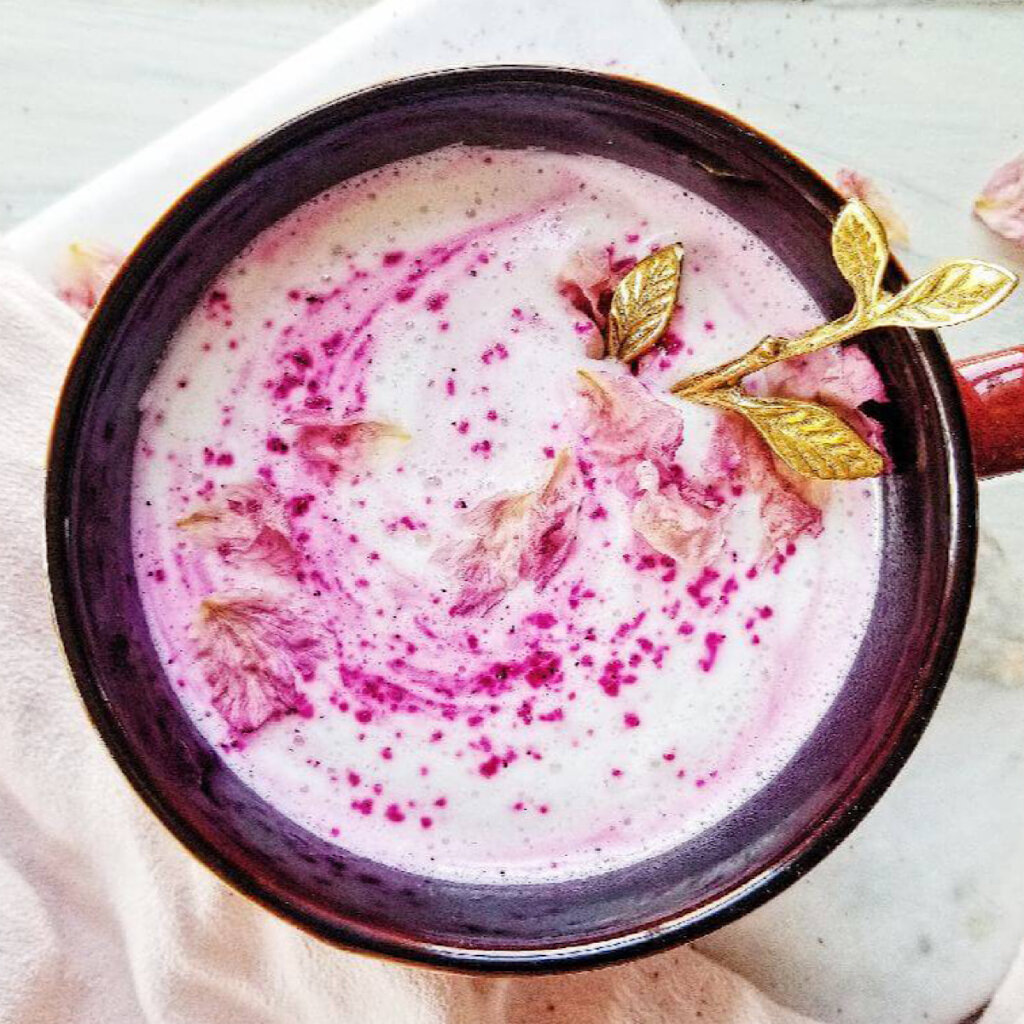 pink pitaya latte recipe