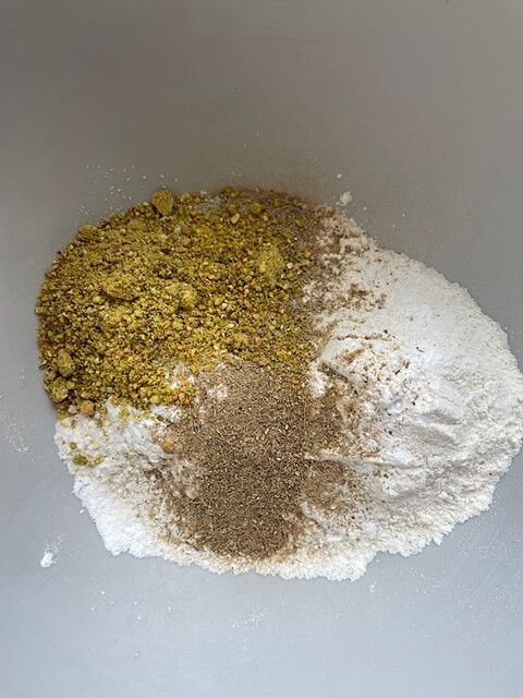 cupcakes with cardamom