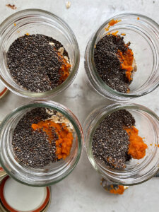 Pumpkin pie overnight oats ingredients