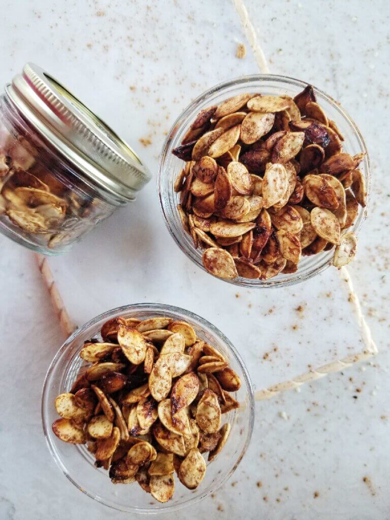 Pumpkin Spice Roasted Pumpkin Seeds