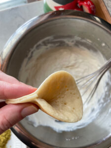 how to fill cheese qatayef