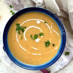 Roasted acorn squash soup recipe