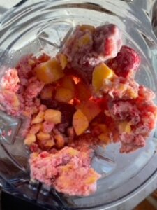 strawberry mango smoothie bowl vitamix