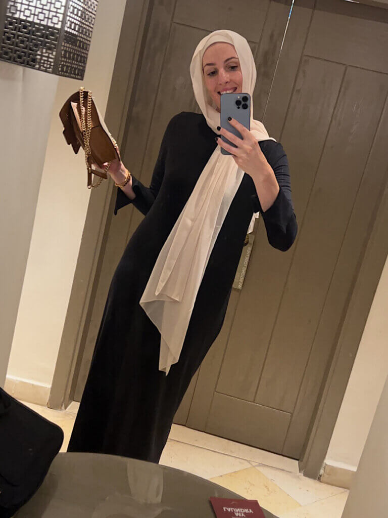 what to wear in Jordan as a woman